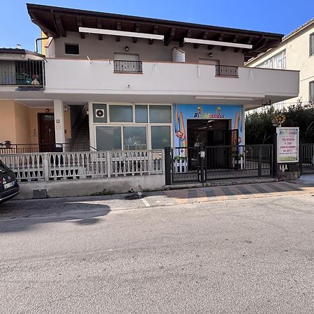 Dante Silvi Vacanza Silvi Marina Exteriér fotografie